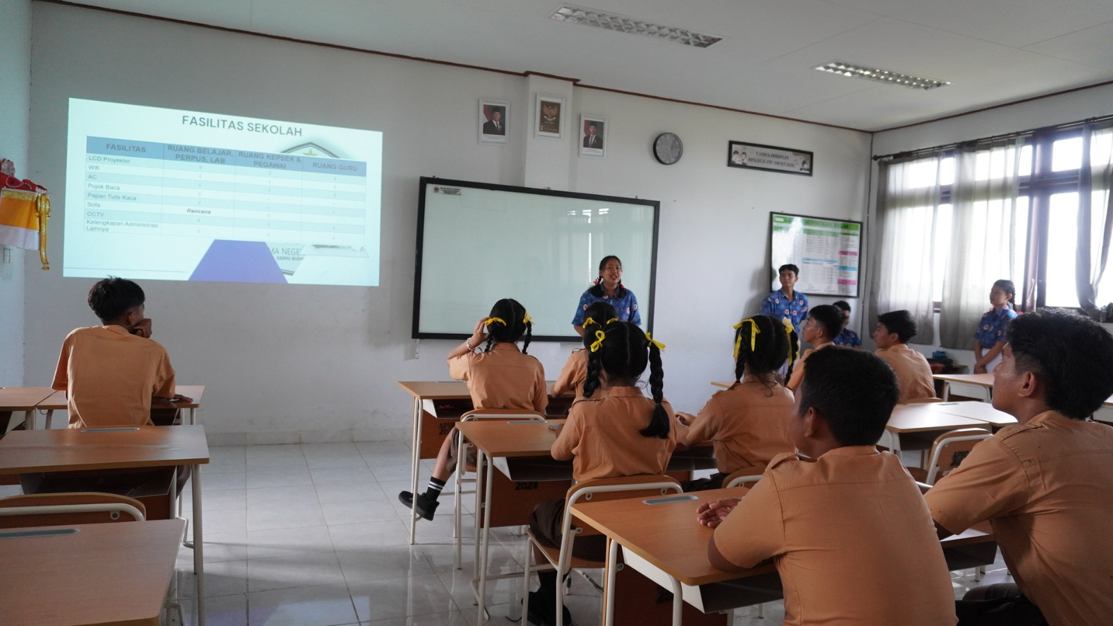 Project Profil Lulusan 13