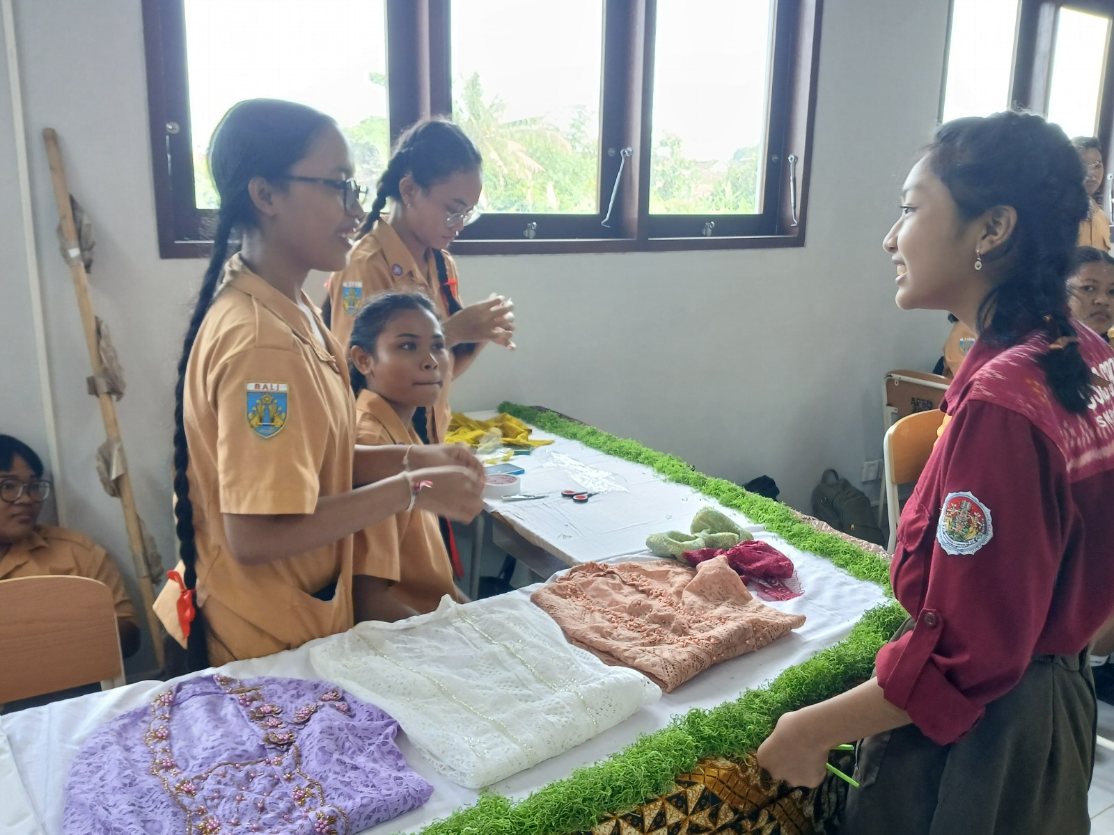 Project Profil Lulusan 8