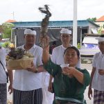 Prosesi Melaspas Gedung Kantor Dwisma c0703t01