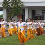 Prosesi Melaspas Gedung Kantor Dwisma c0709t01