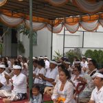Prosesi Melaspas Gedung Kantor Dwisma c0715t01