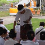 Prosesi Melaspas Gedung Kantor Dwisma c0719t01