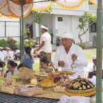Prosesi Melaspas Gedung Kantor Dwisma dsc02212