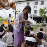 Prosesi Melaspas Gedung Kantor Dwisma dsc02376