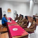 Pendampingan Implementasi Digitalisasi Pembelajaran melalui Pemanfaatan Papan Interaktif Digital di SMA Negeri 2 Sukawati whatsapp image 2026 10 05 at 08.35.47 (1)